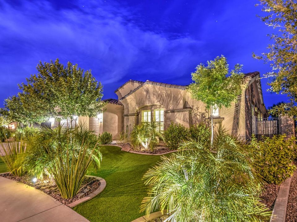 Luxurious Gilbert Home