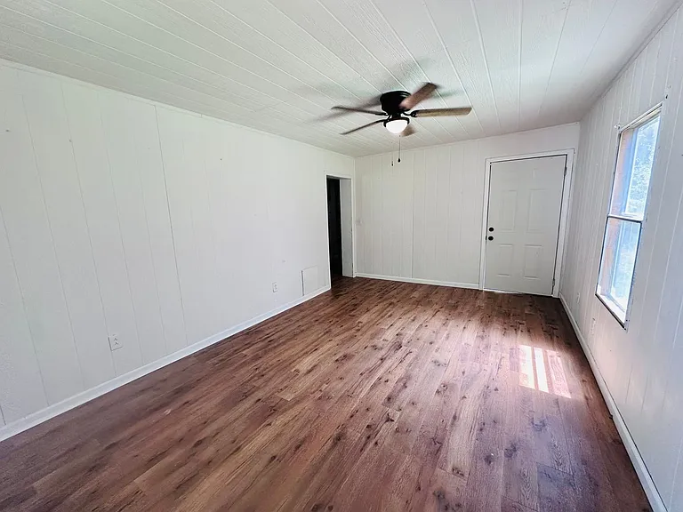 115 Eller Farm Dr — Photo 8
