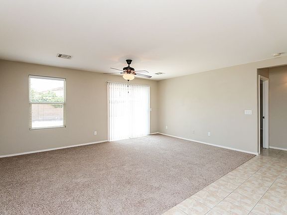 3rd image of 1135 E Kelsi Ave