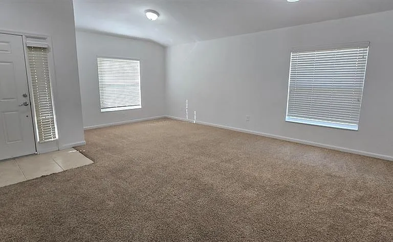 4170 SW 47th Ct — Photo 7