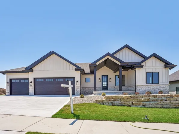 1409 Yeske, Waunakee, WI 53597