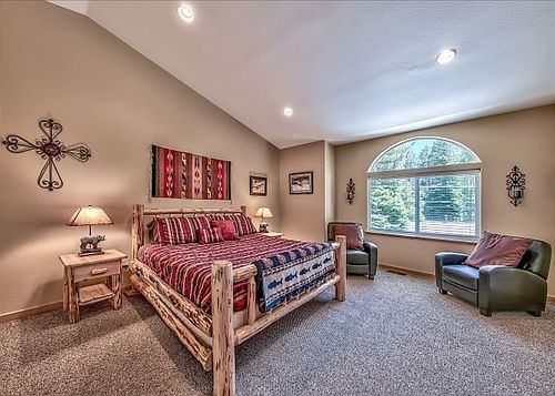 3rd image of 1866 Toppewetah St