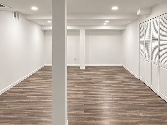 5th image of 128 Butler Rd #Basement