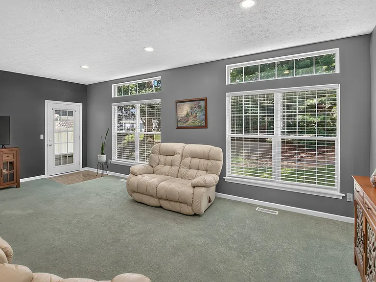 11309 Lake Meadow Ln — Photo 15