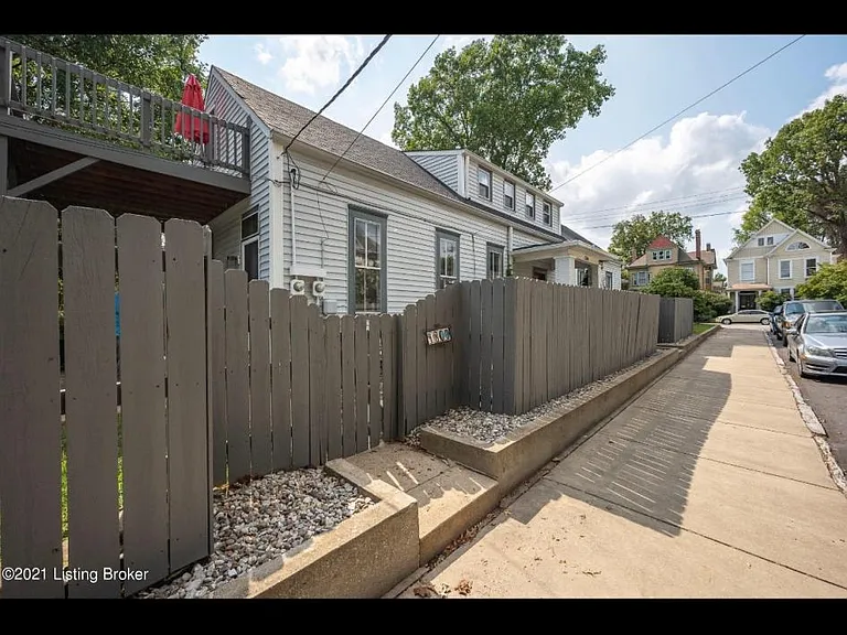 1300 Bellwood Ave — Photo 3