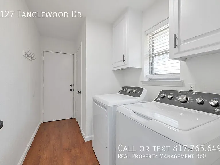 2127 Tanglewood Dr — Photo 19