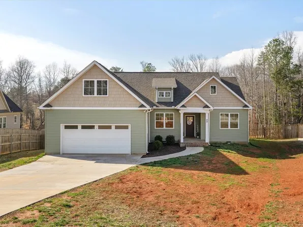 49 Puckett Mill Way, Central, SC 29630