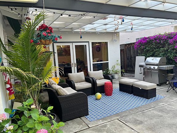 5th image of 775 Chopin Dr