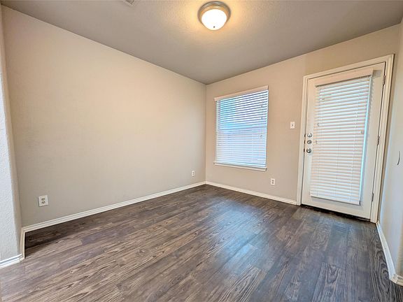 5th image of 8816 Schick Rd APT D