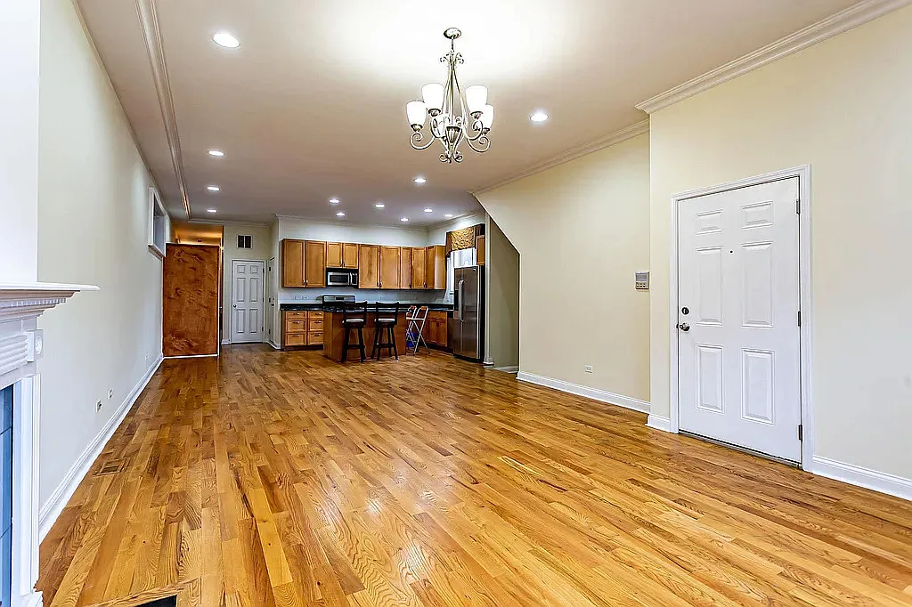 2 bed, $2,500 — Photo 4