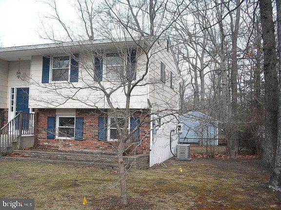 2nd image of 203 Kentucky Trl