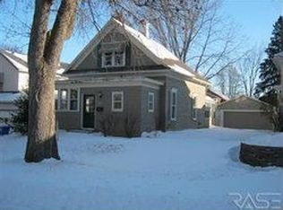1112 S Center Ave, Sioux Falls, SD 57105