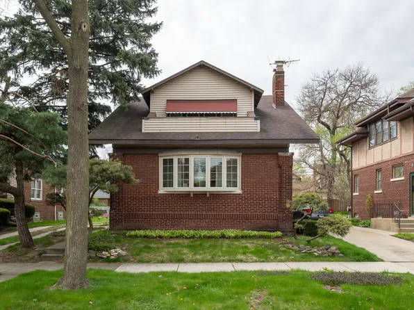 9544 S Hoyne Ave, Chicago, IL 60643