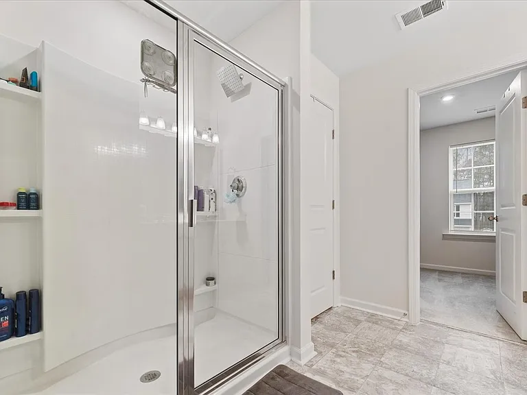 128 Caleb Ct — Photo 23