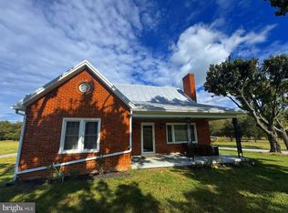 777 Lake Arrowhead Rd, Luray, VA 22835