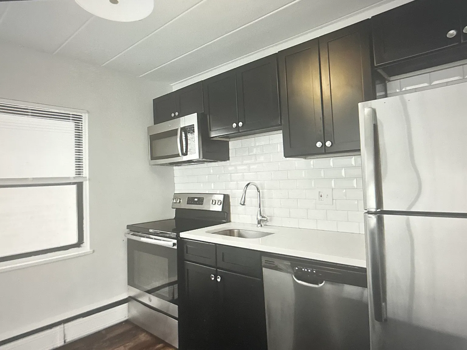 1 bed, 600 sqft, $1,850 — Photo 3
