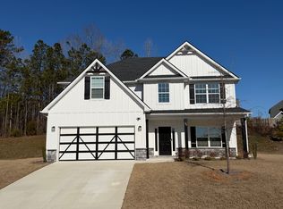42 Pinehaven Dr, Newnan, GA 30265