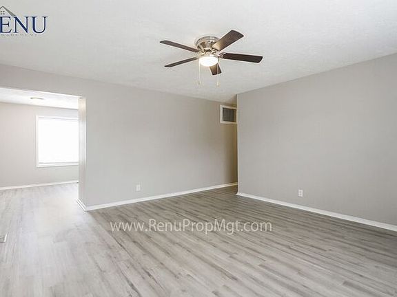 4th image of 4450 N Sheridan Ave