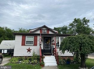 12 N Cedar Ave, Berlin, NJ 08009