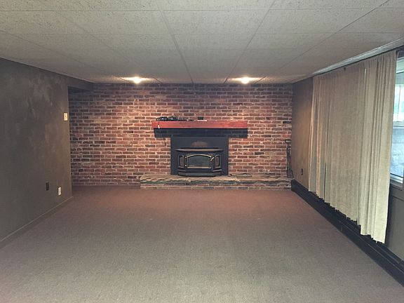 2nd image of 309 Silverview Dr