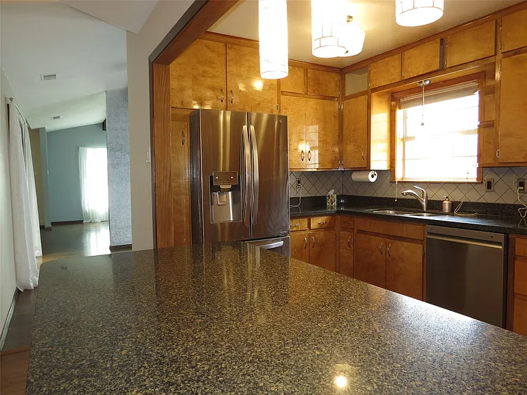 10505 Swallow Ln — Photo 10