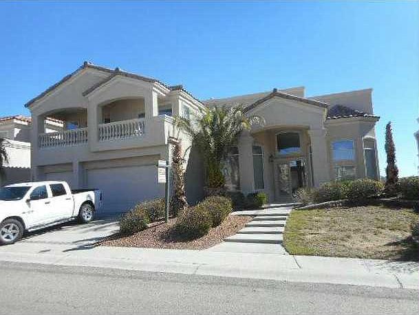 1st image of 1096 Calle Parque Dr