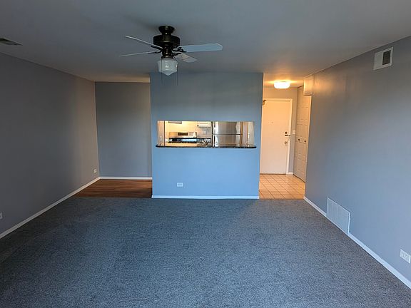 5th image of 7 Oak Creek Dr APT 3707