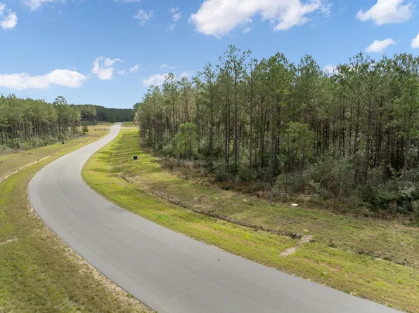 16039 Forest Mill Rd, Willis, TX 77378