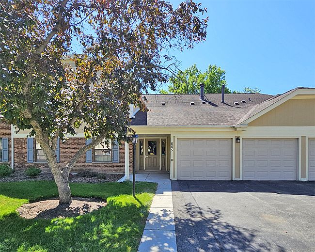 1st image of 585 Williamsburg Ct #D2