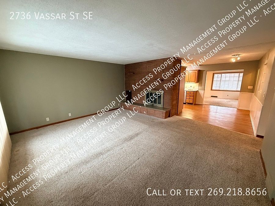 2736 Vassar St SE, Grand Rapids, MI 49506 | Zillow
