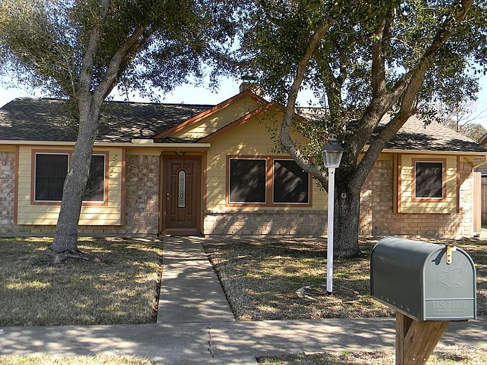 1st image of 903 Park Meadow Dr