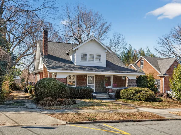 706 Mayflower Dr #A, Greensboro, NC 27403