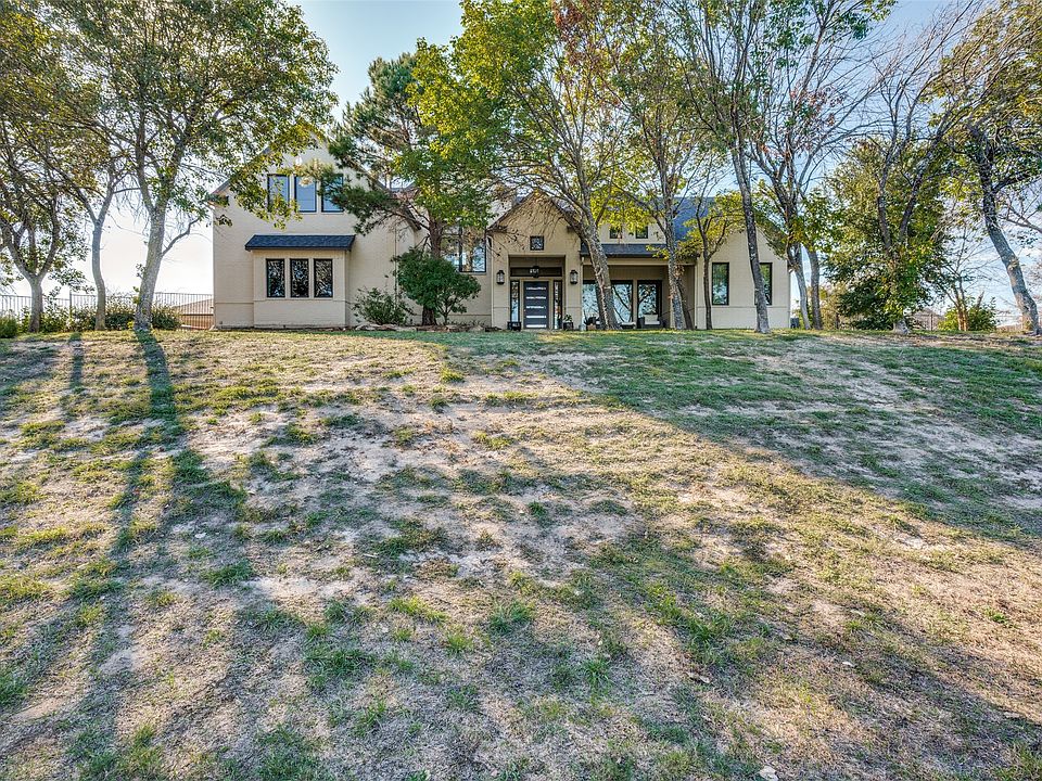 1st image of 343 Silver Canyon Dr