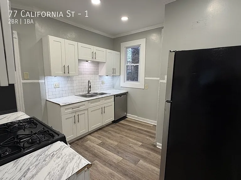 77 California St #1 — Photo 2