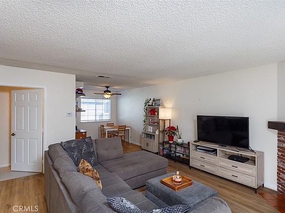 5th image of 26105 Frampton Ave APT C