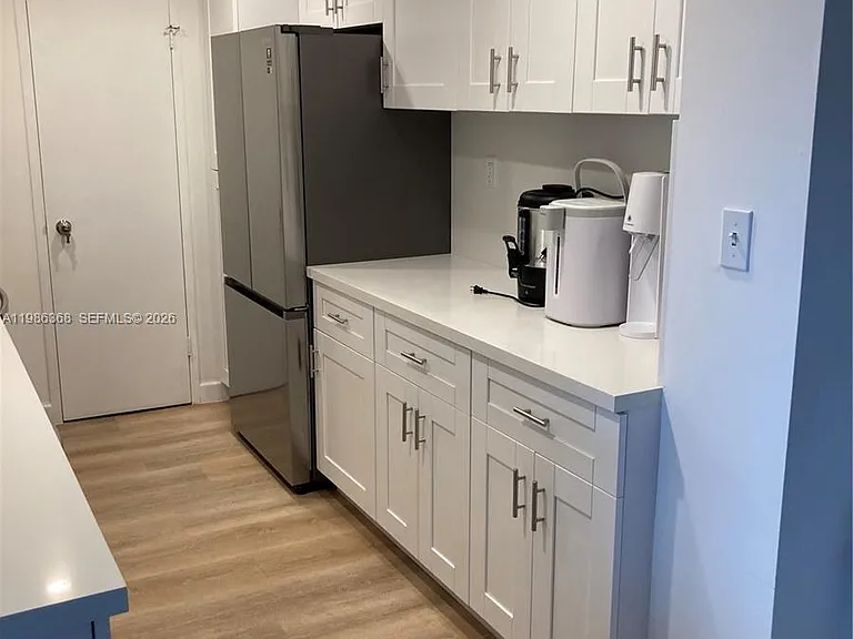 5401 Collins Ave #320 — Photo 22