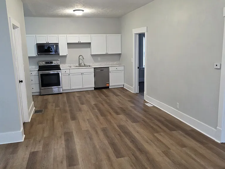 2777 California Ct — Photo 5