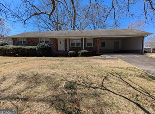 544 Greenvalley Dr, Winder, GA 30680