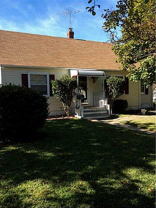 1st image of 8135 Kenwood Dr