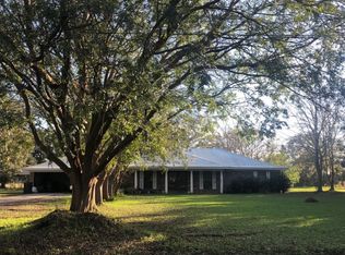 2109 Agnes Broussard Rd, New Iberia, LA 70560