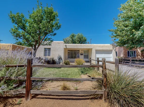 313 Valencia Dr NE, Albuquerque, NM 87108