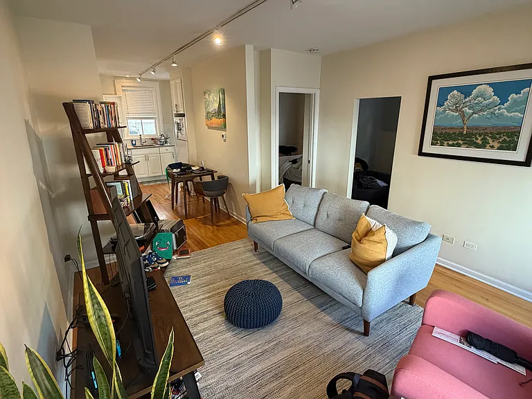 1710 N Fern Ct #1 — Photo 1