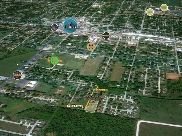 966 Victoria St, Marshfield, MO 65706