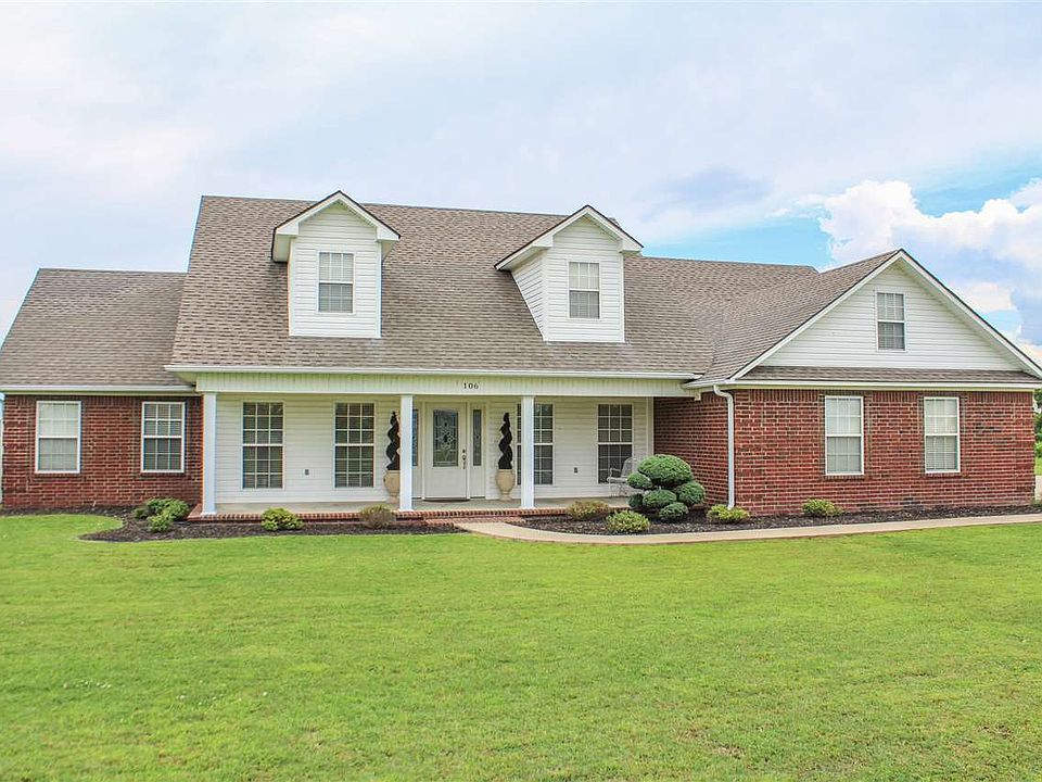 1st image of 106 Reinhart Ln