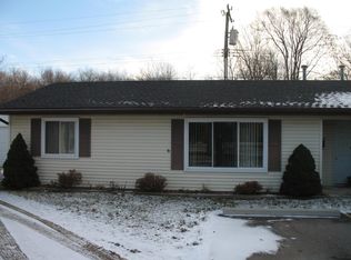 407 West St, Howell, MI 48843