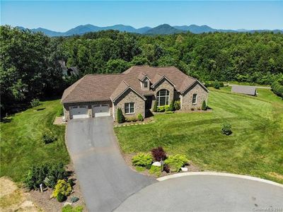 42 Alaskan Dr, Leicester, NC, 28748