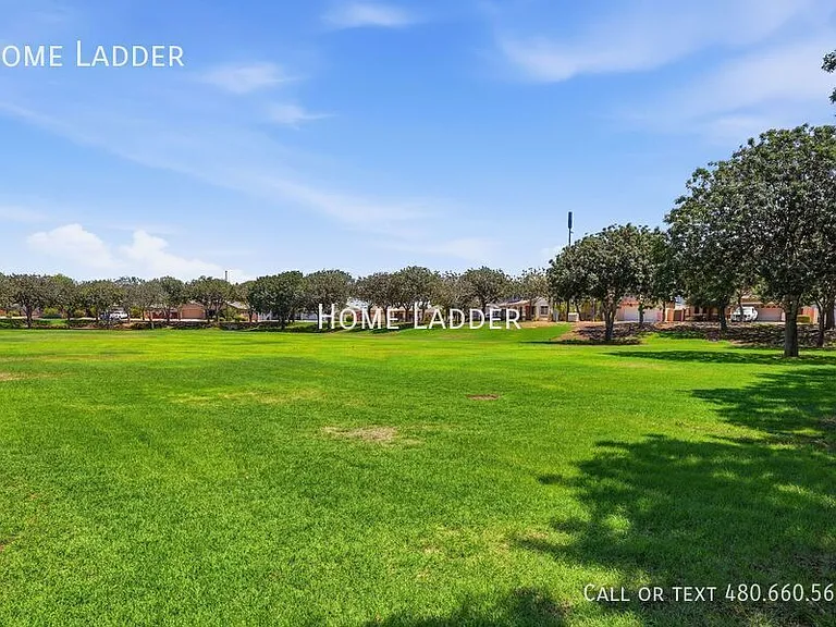 4172 E Santa Fe Ln — Photo 37