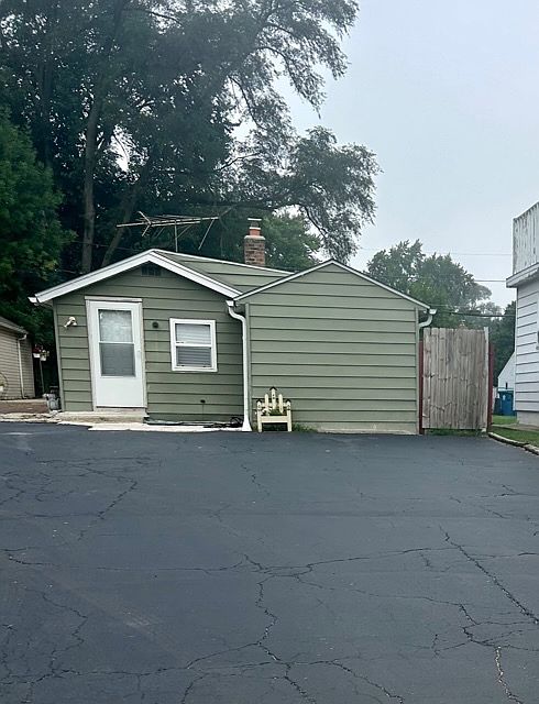 1st image of 316 N Elmwood Dr