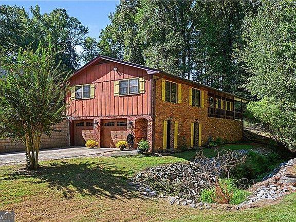2nd image of 4565 Spring Valley Pkwy