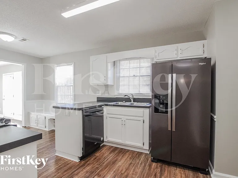 7515 Caribou Ct — Photo 8